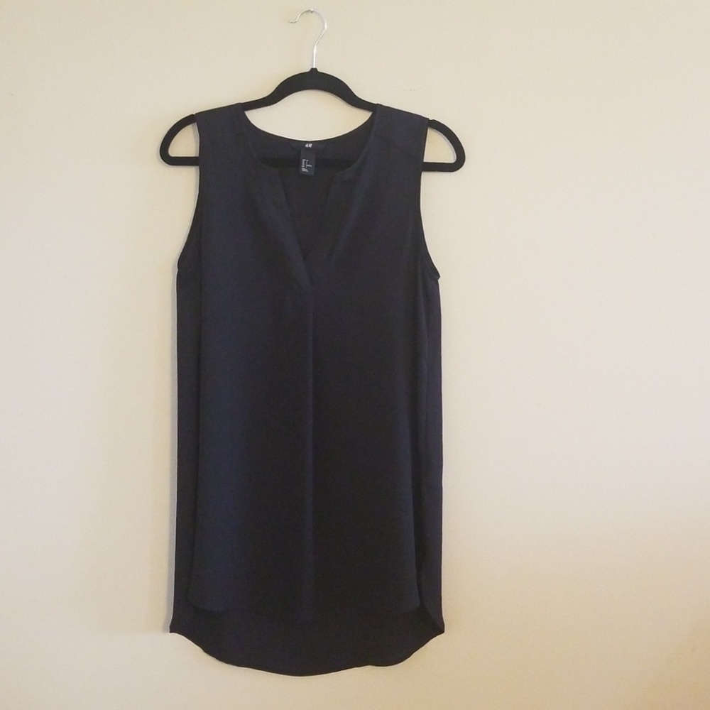 Black sleeveless blouse